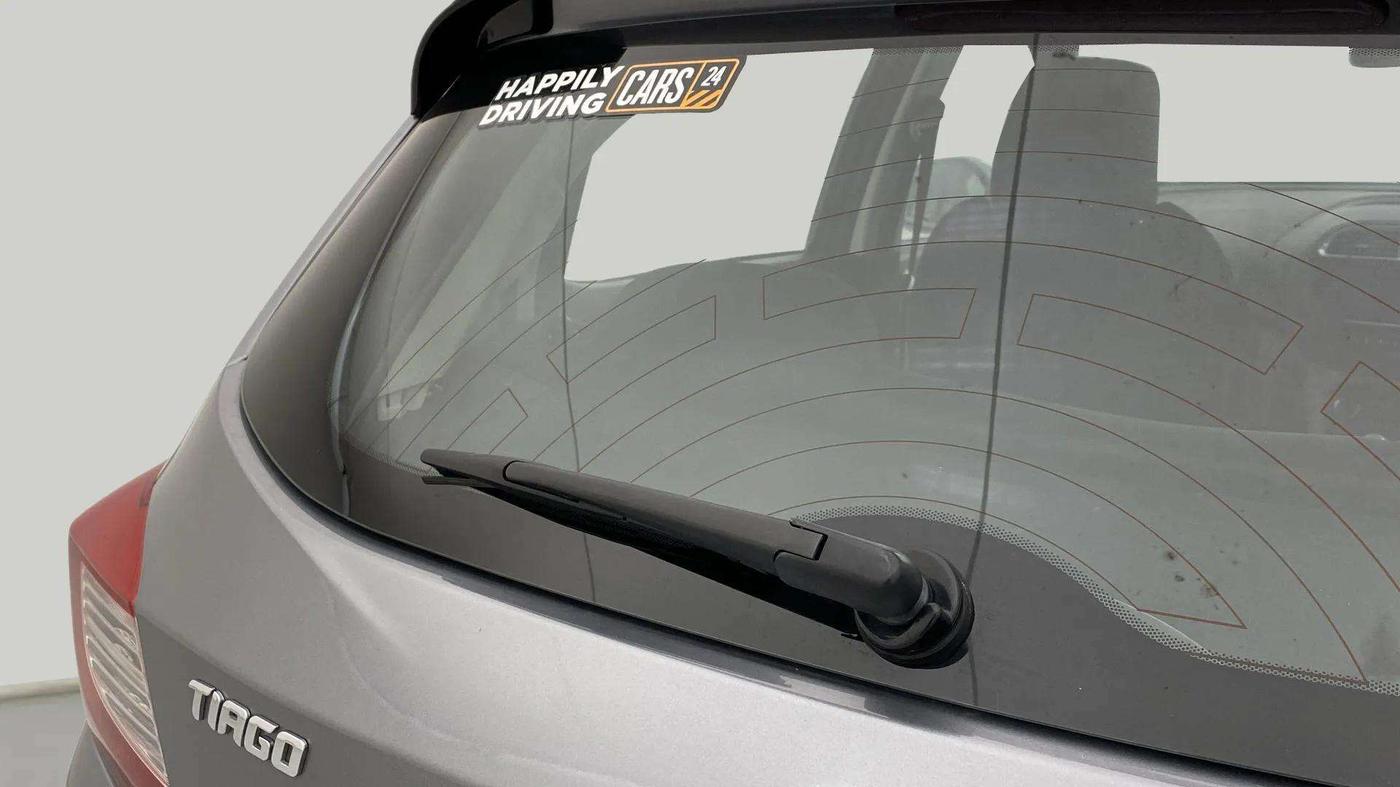 2019 Tata Tiago XZ PLUS PETROL, Petrol, Manual, 29,975 km, Rear Wiper