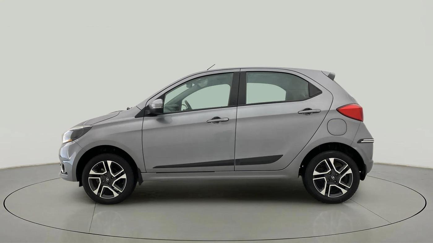 2019 Tata Tiago XZ PLUS PETROL, Petrol, Manual, 29,975 km, Left Side
