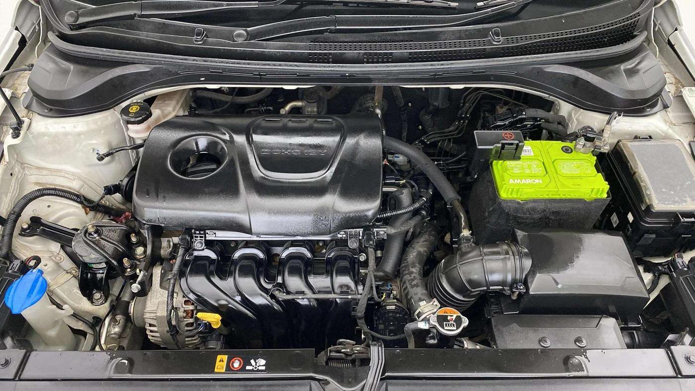 2019 Hyundai Verna 1.6 VTVT SX, Petrol, Manual, 33,588 km, Engine View