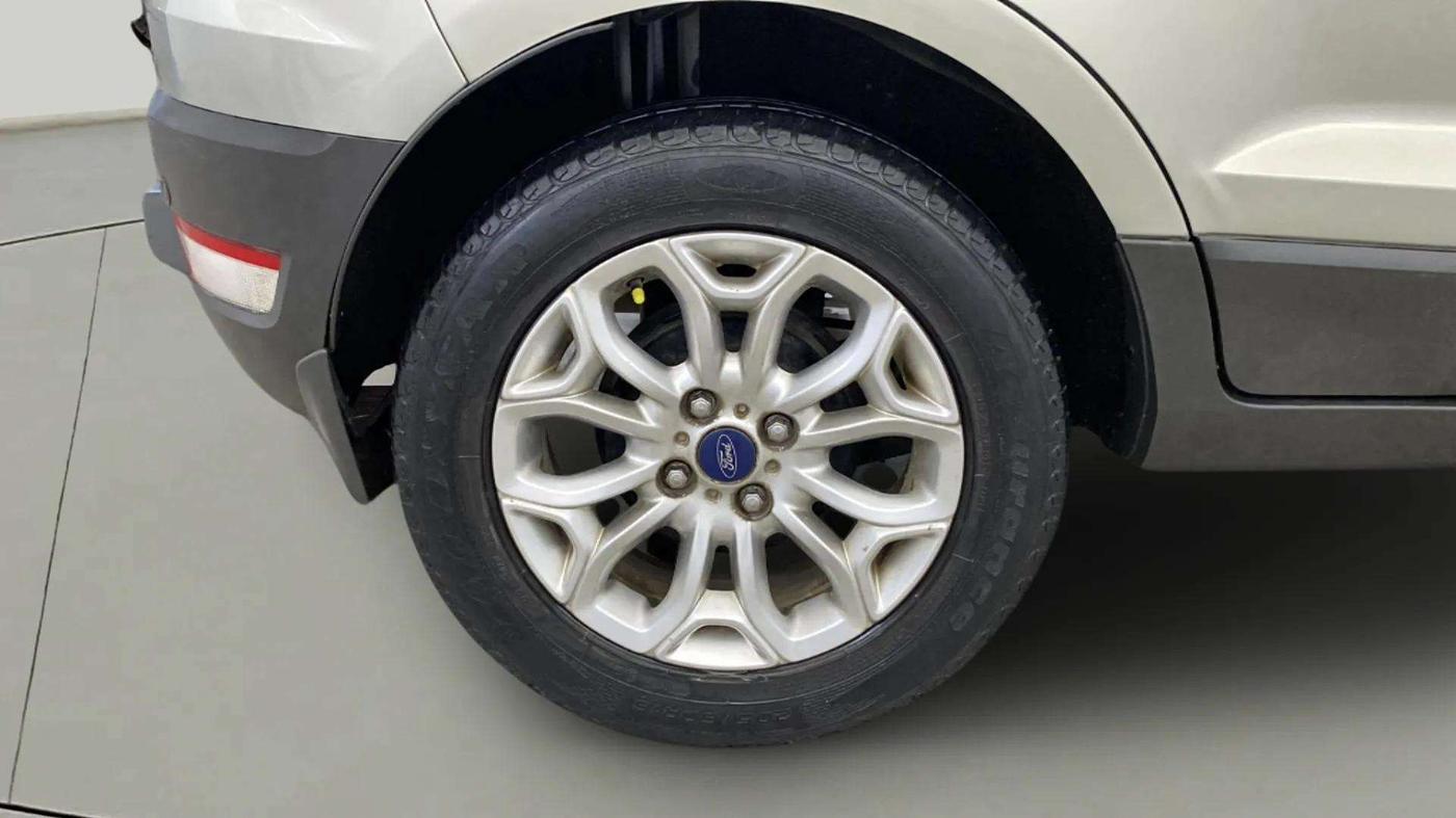 2015 Ford Ecosport TITANIUM 1.5L PETROL AT, Petrol, Automatic, 48,093 km, Right Rear Wheel