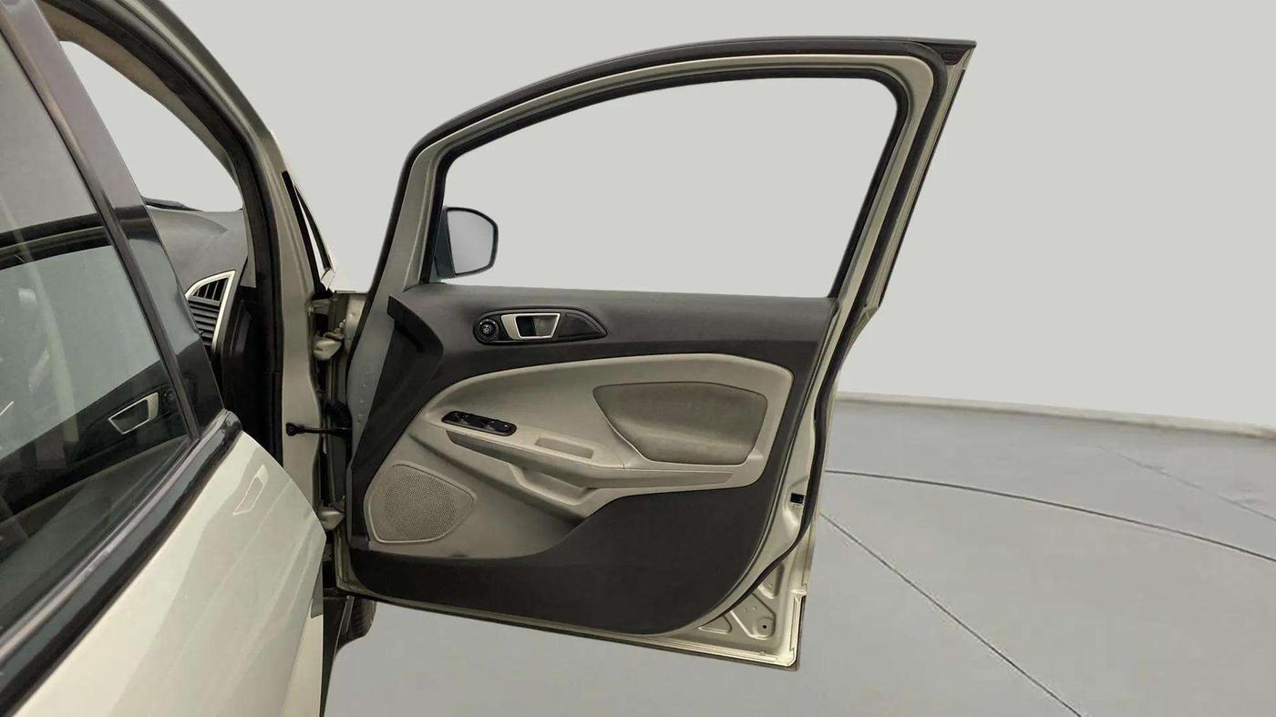 2015 Ford Ecosport TITANIUM 1.5L PETROL AT, Petrol, Automatic, 48,093 km, RHS Front Door