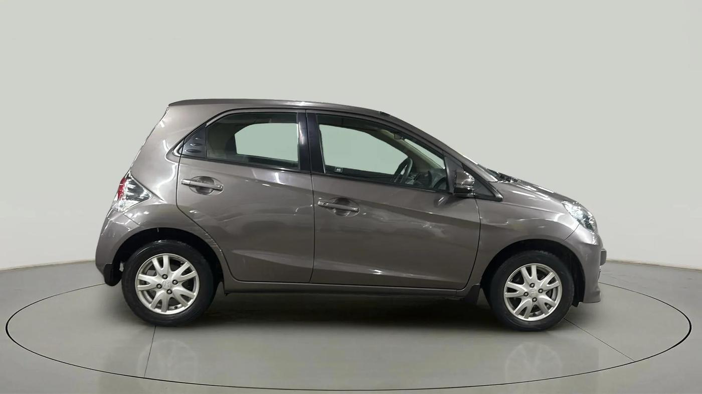 2015 Honda Brio VX AT, Petrol, Automatic, 27,849 km, Right Side View