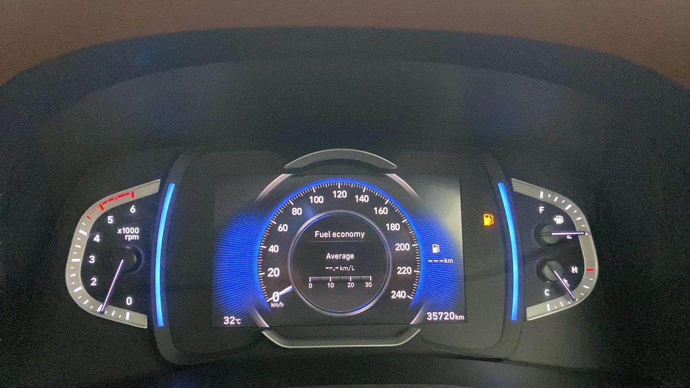 2022 Hyundai ALCAZAR PRESTIGE 1.5 MT 6STR, Diesel, Manual, 35,702 km, Odometer Image