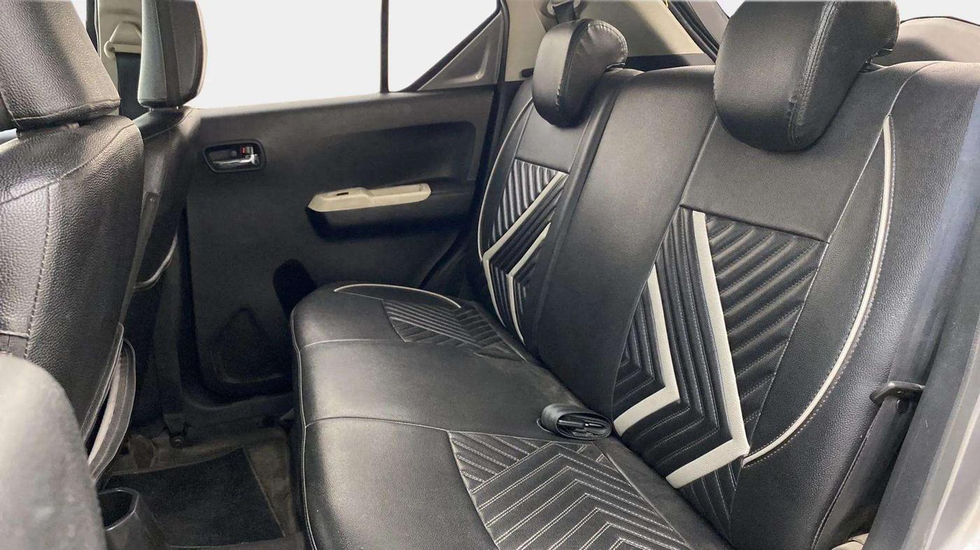 2019 Maruti IGNIS DELTA 1.2, Petrol, Manual, 73,091 km, Right Side Rear Door Cabin