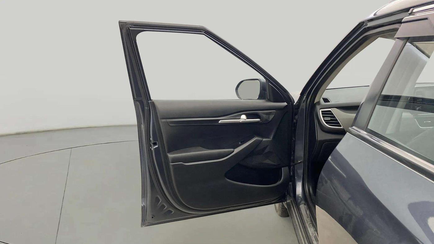 2019 KIA SELTOS HTK PLUS 1.5, Petrol, Manual, 40,038 km, LHS Front Door