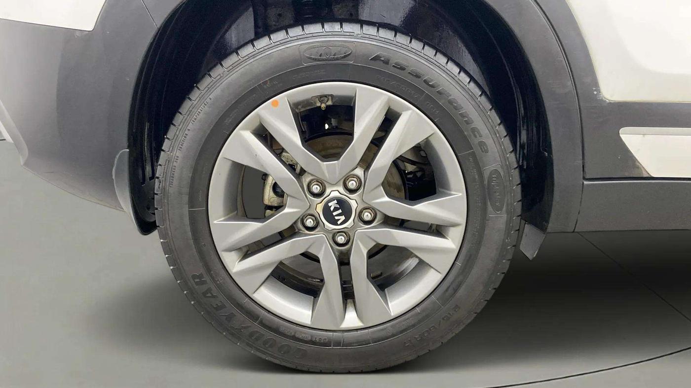 2019 KIA SELTOS HTX 1.5 PETROL, Petrol, Manual, 49,528 km, Right Rear Wheel