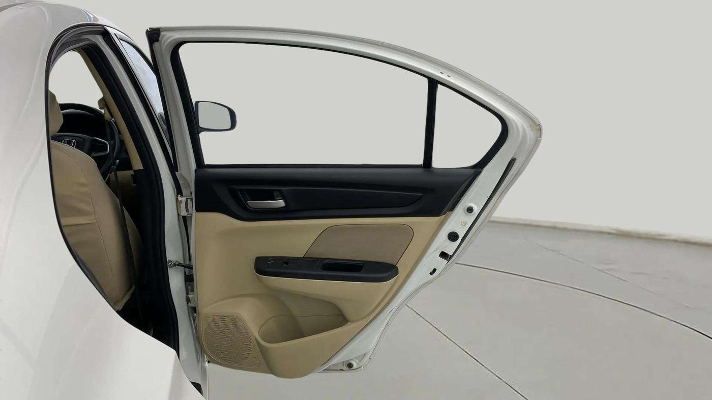 2022 Honda Amaze 1.2L I-VTEC S, Petrol, Manual, 36,429 km, RHS Rear Door