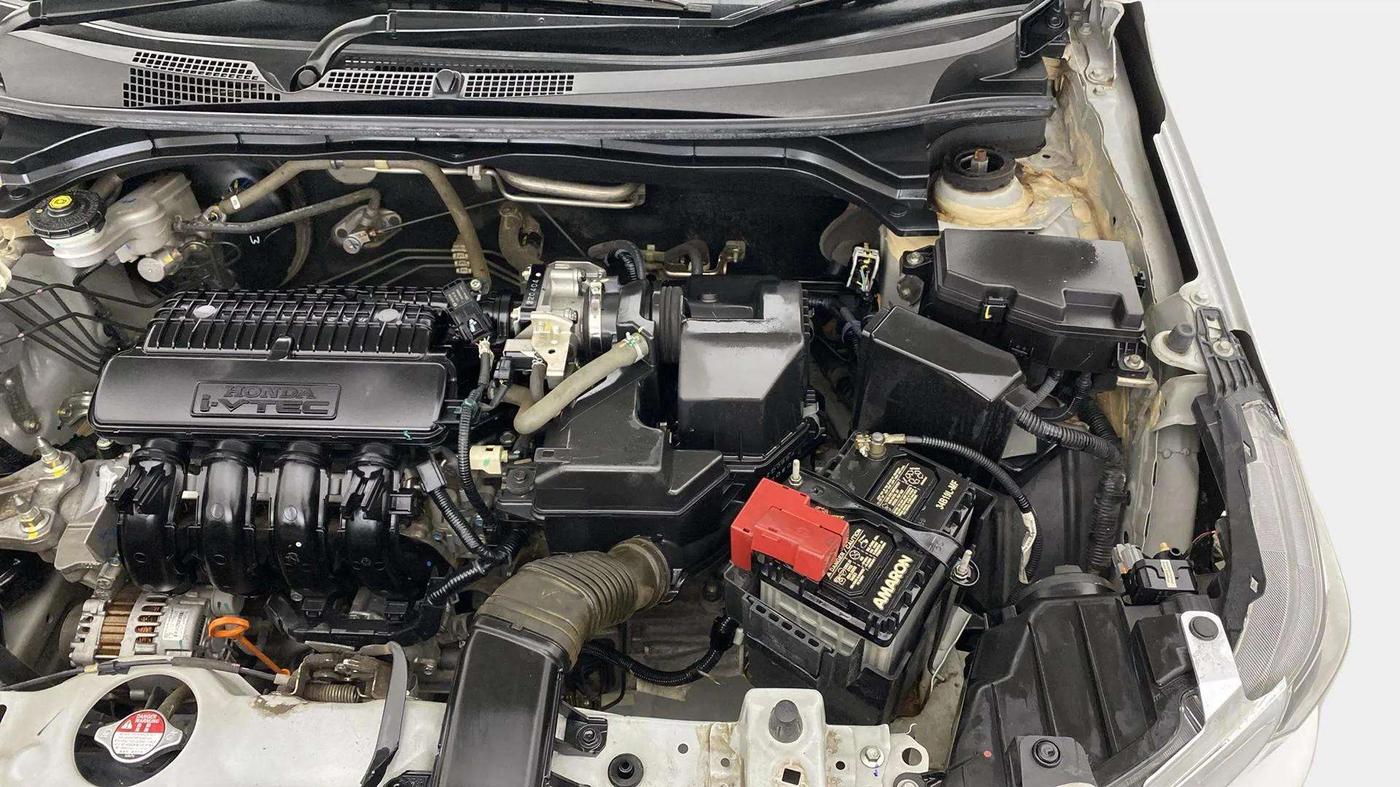 2022 Honda Amaze 1.2L I-VTEC S, Petrol, Manual, 36,429 km, Engine View - Left