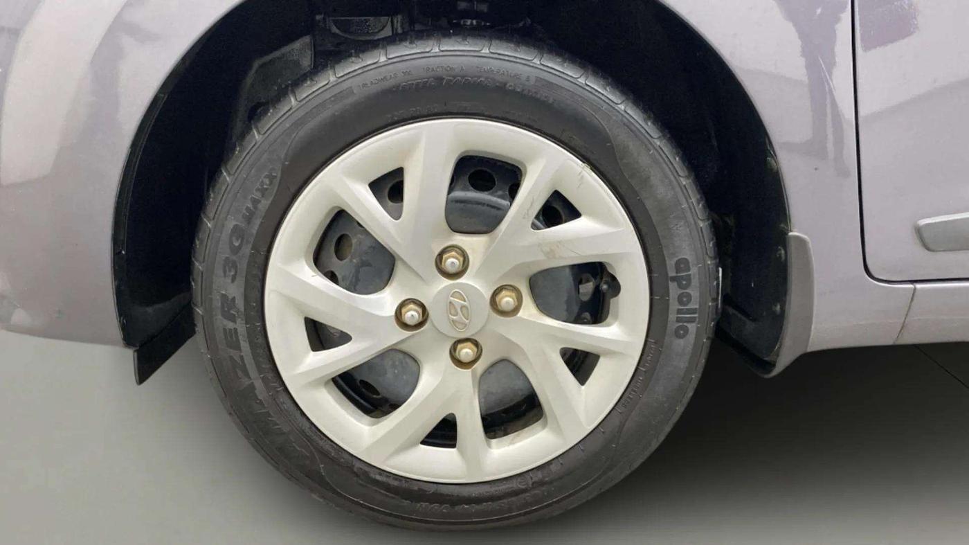 2019 Hyundai Grand i10 MAGNA 1.2 KAPPA VTVT, Petrol, Manual, 39,069 km, Left Front Wheel