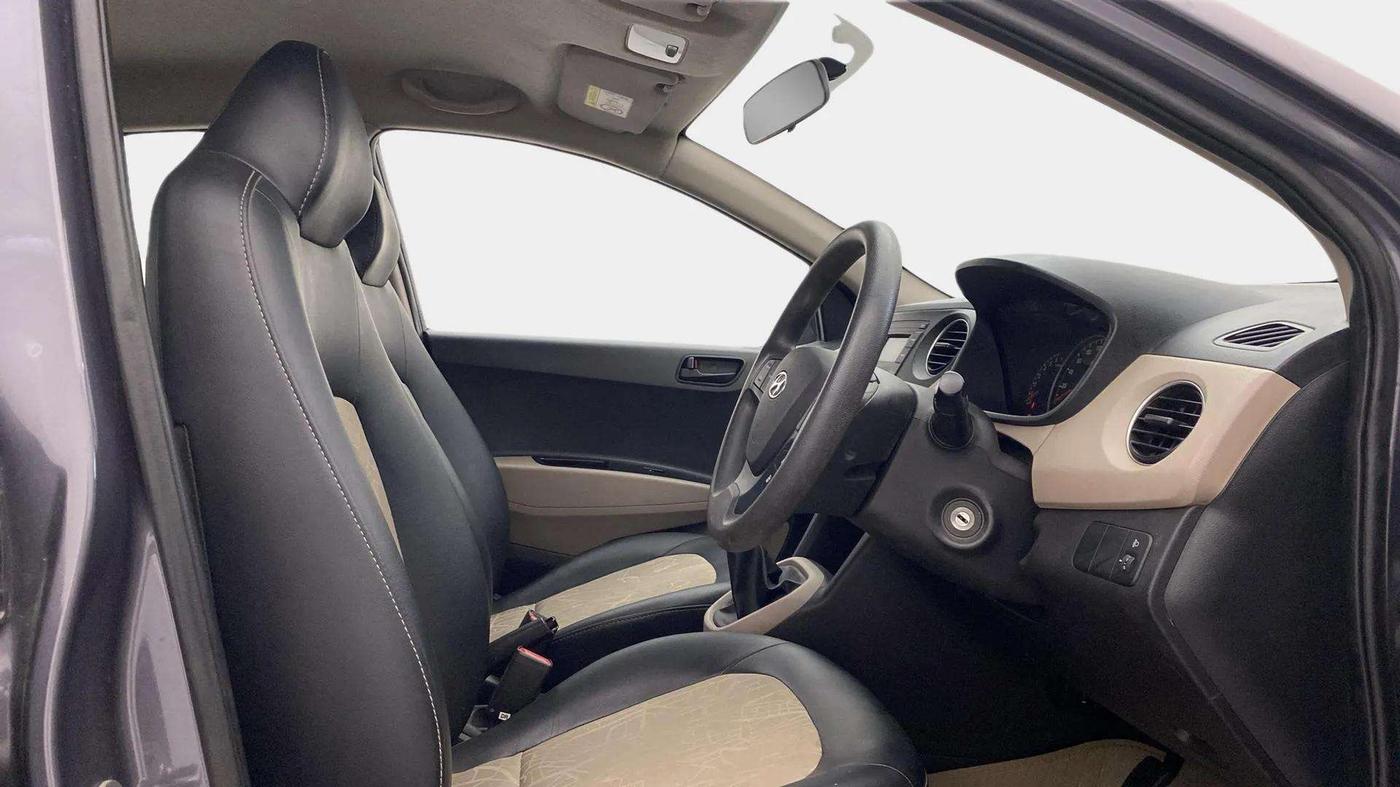 2019 Hyundai Grand i10 MAGNA 1.2 KAPPA VTVT, Petrol, Manual, 39,069 km, Right Side Front Door Cabin