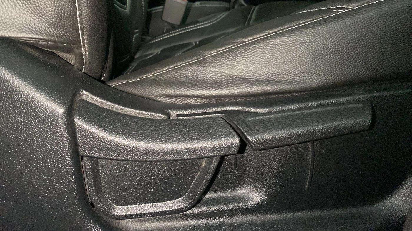 2021 Hyundai NEW I20 ASTA (O) 1.2 MT, Petrol, Manual, 72,190 km, Driver Side Adjustment Panel