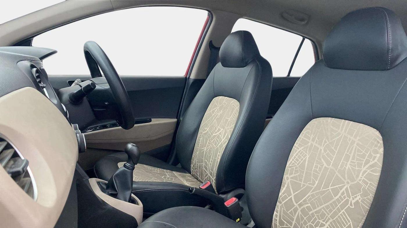 2017 Hyundai Grand i10 MAGNA 1.2 KAPPA VTVT, Petrol, Manual, 8,670 km, Right Side Front Door Cabin