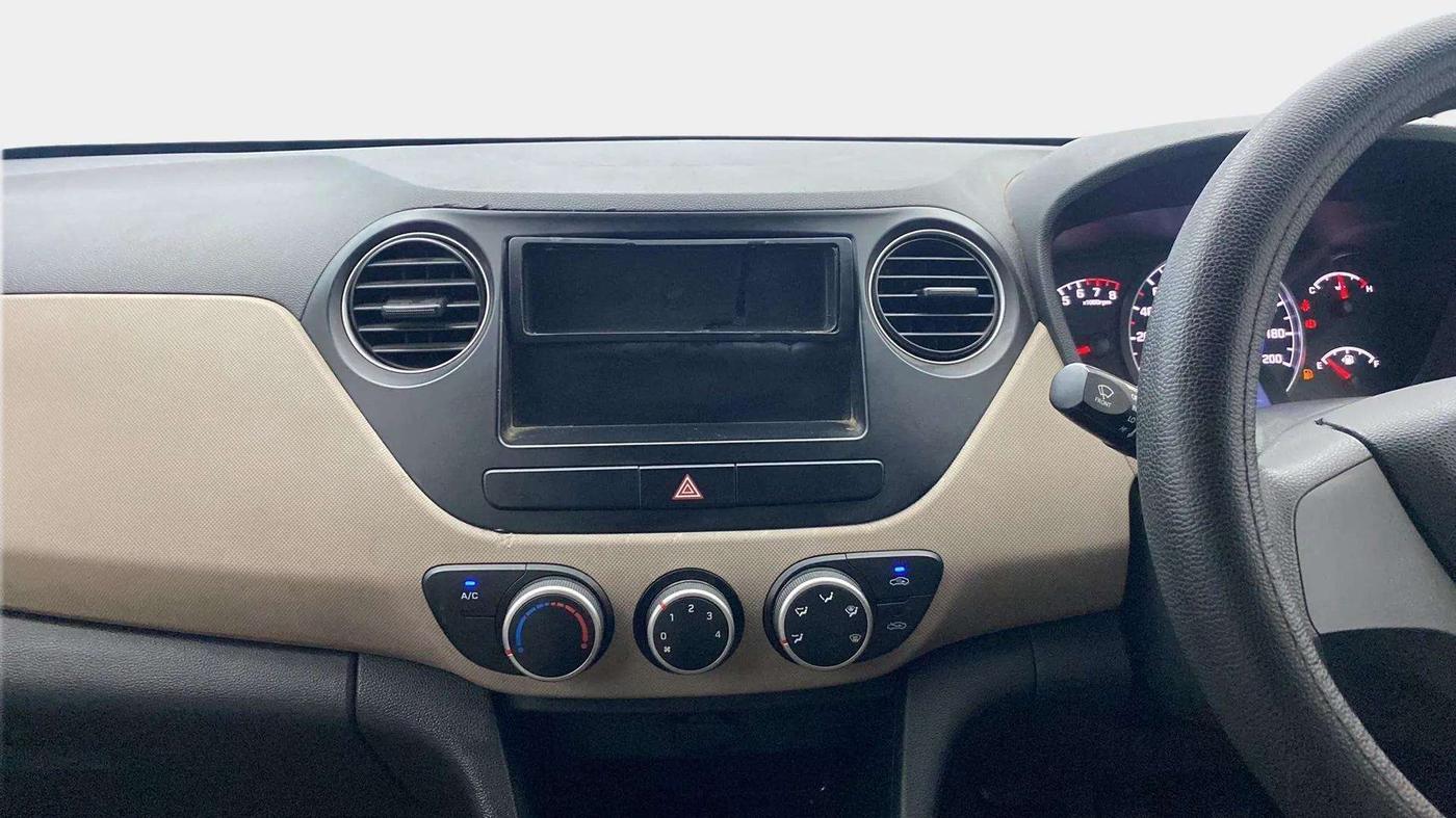 2017 Hyundai Grand i10 MAGNA 1.2 KAPPA VTVT, Petrol, Manual, 8,670 km, Air Conditioner