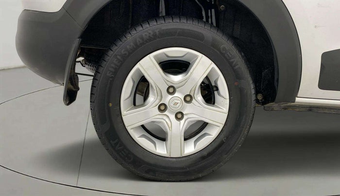 2019 Renault TRIBER RXZ, Petrol, Manual, 69,739 km, Right Rear Wheel