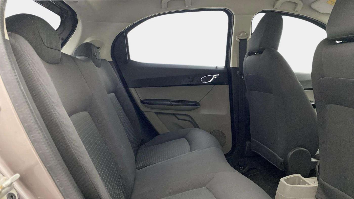 2017 Tata Tiago XZ PETROL, Petrol, Manual, 74,028 km, Right Side Rear Door Cabin