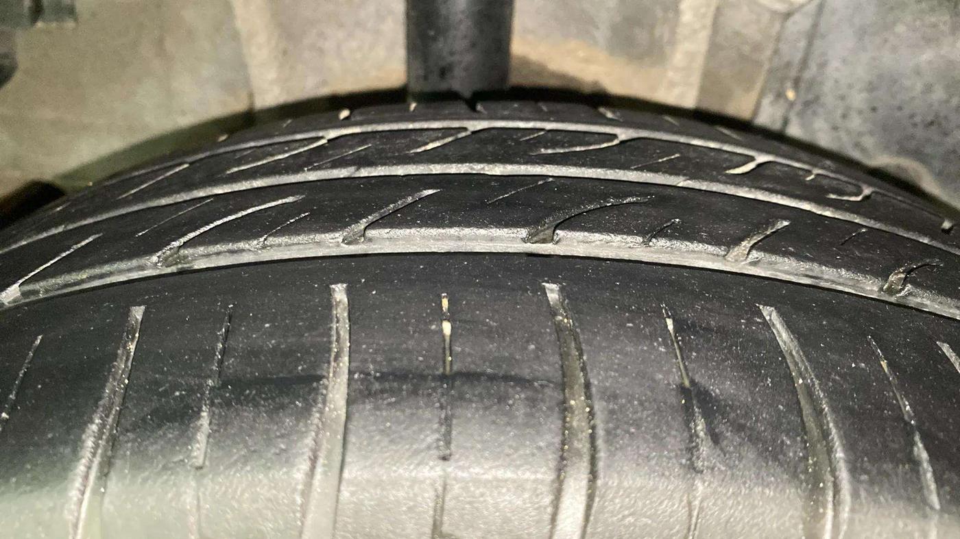 2017 Tata Tiago XZ PETROL, Petrol, Manual, 74,028 km, Left Rear Tyre Tread
