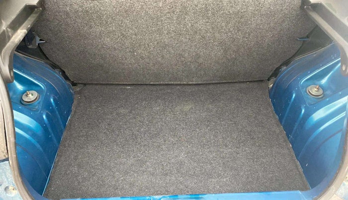 2019 Renault Kwid RXL, Petrol, Manual, 30,863 km, Boot Inside