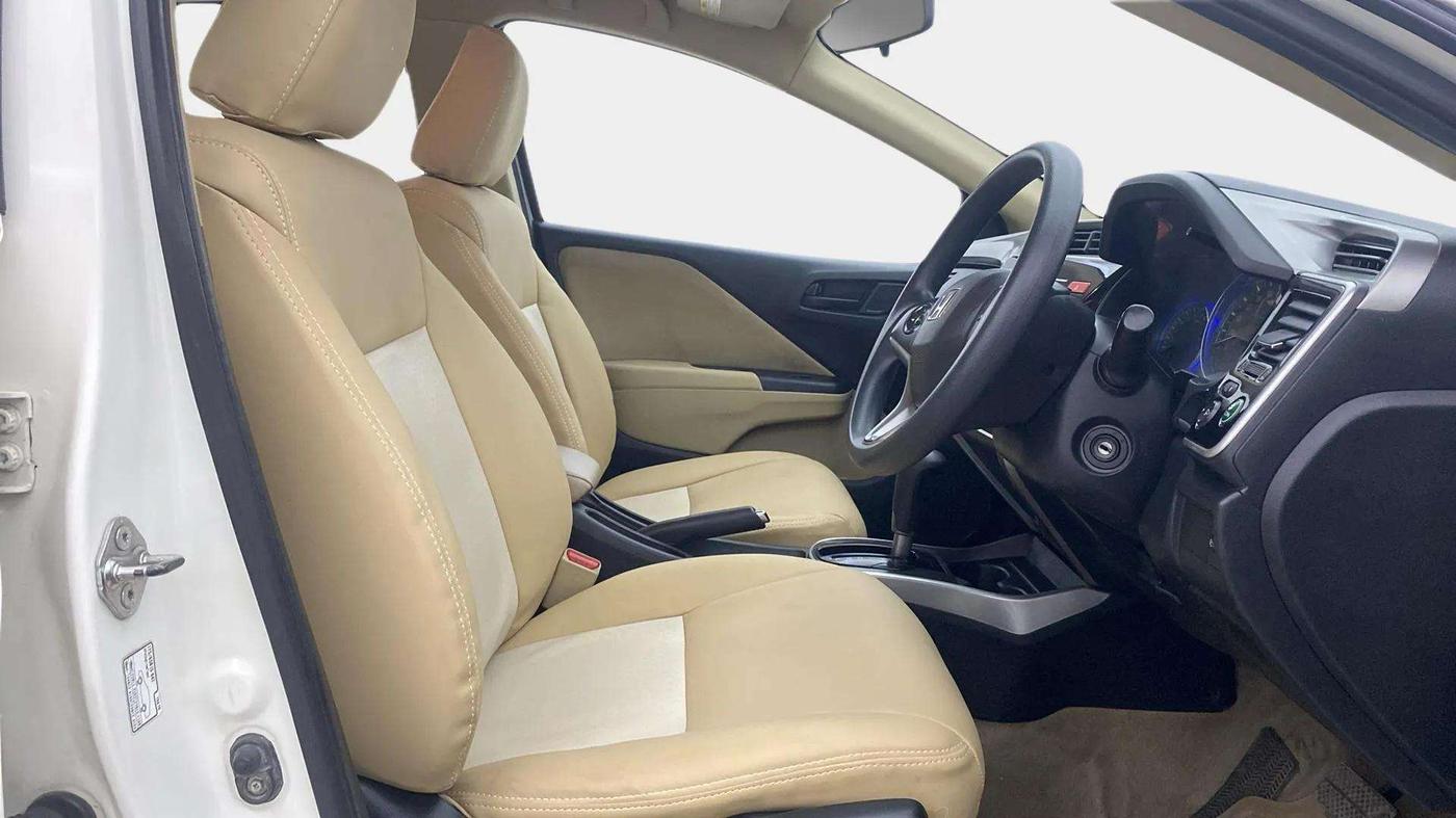 2015 Honda City 1.5L I-VTEC SV CVT, Petrol, Automatic, 84,436 km, Right Side Front Door Cabin
