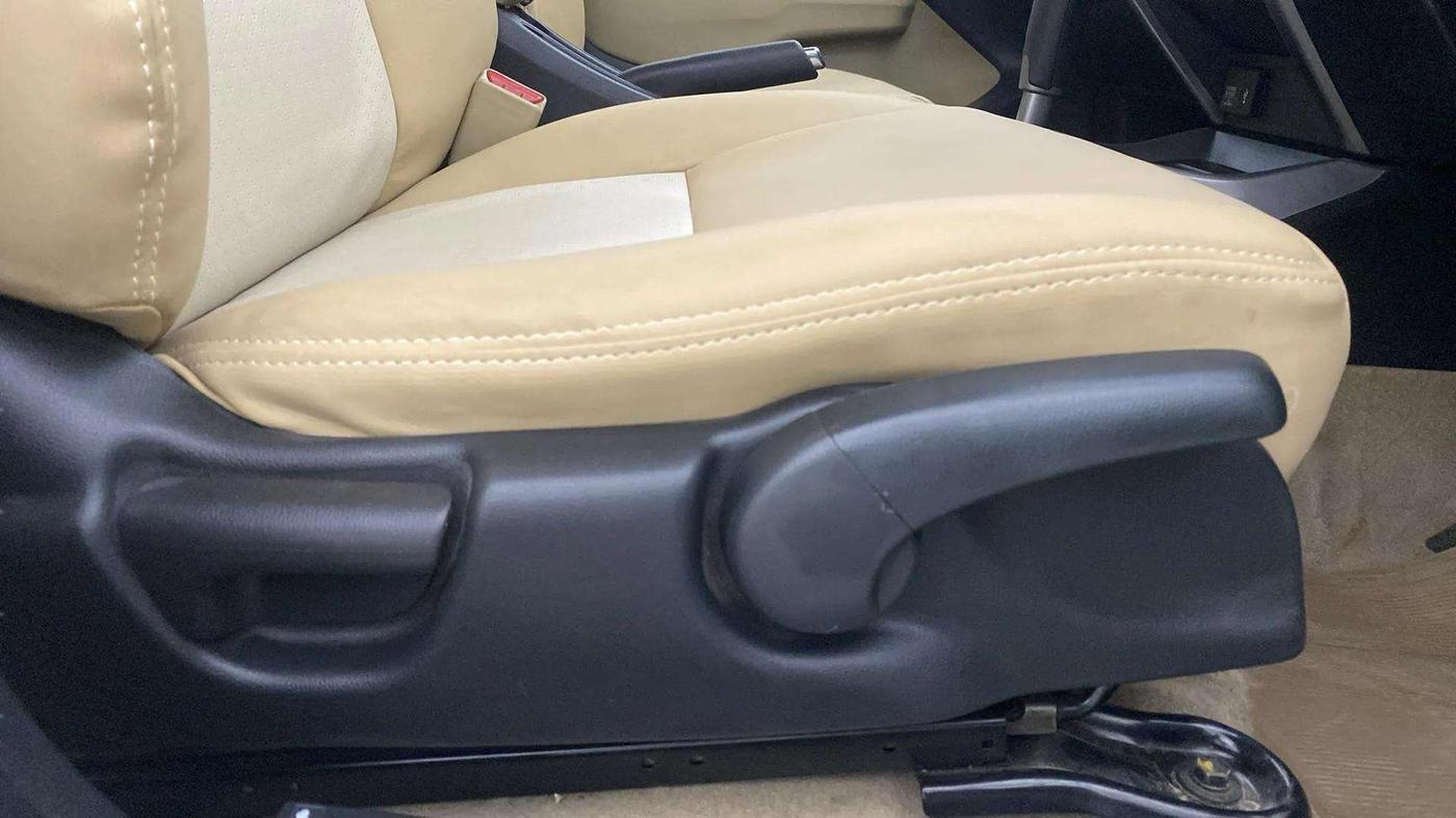 2015 Honda City 1.5L I-VTEC SV CVT, Petrol, Automatic, 84,436 km, Driver Side Adjustment Panel