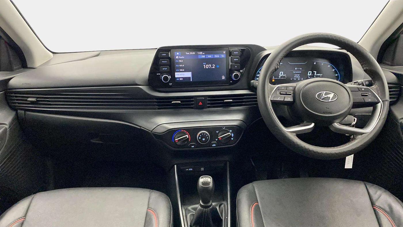 2022 Hyundai NEW I20 SPORTZ 1.2 MT, Petrol, Manual, 31,421 km, Dashboard