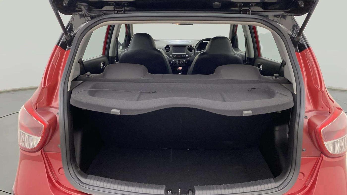 2019 Hyundai Grand i10 SPORTZ 1.2 KAPPA VTVT DUAL TONE, Petrol, Manual, 26,535 km, Boot Open Zoomed View