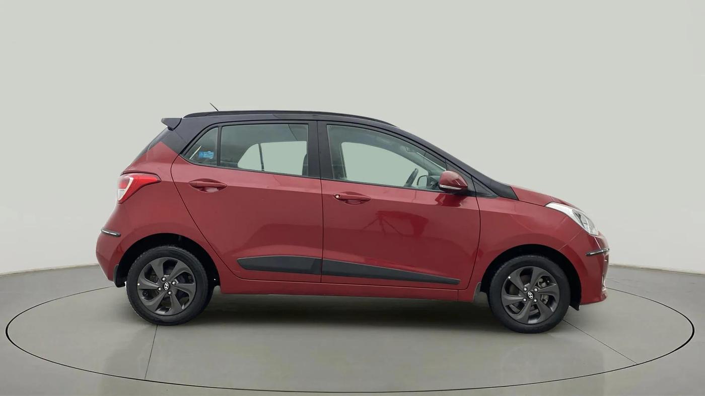 2019 Hyundai Grand i10 SPORTZ 1.2 KAPPA VTVT DUAL TONE, Petrol, Manual, 26,535 km, Right Side View