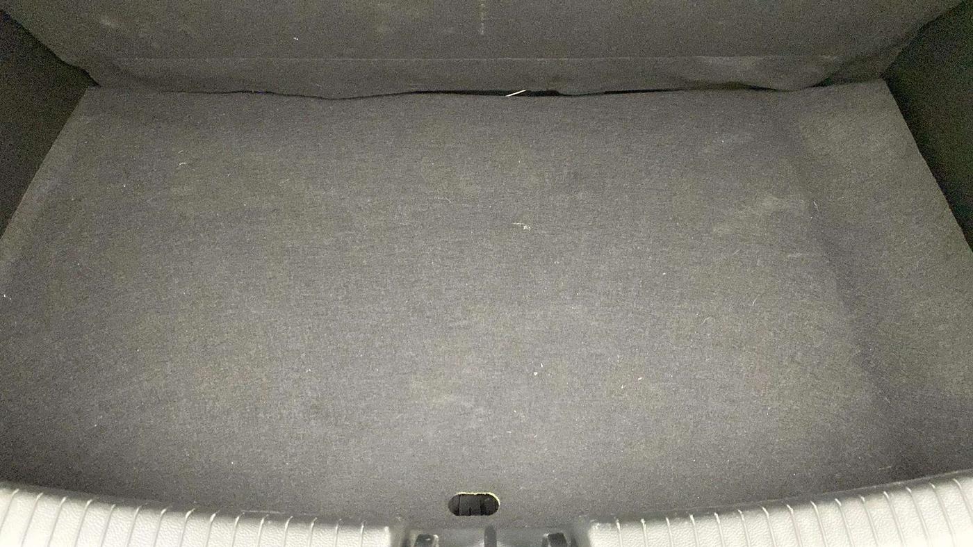 2019 Hyundai Grand i10 SPORTZ 1.2 KAPPA VTVT DUAL TONE, Petrol, Manual, 26,535 km, Boot Inside
