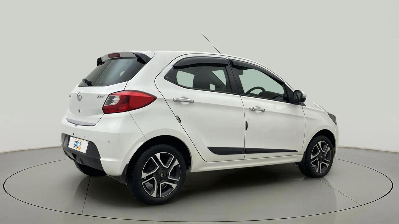 2019 Tata Tiago XZA PLUS PETROL, Petrol, Automatic, 24,820 km, Right Back Diagonal