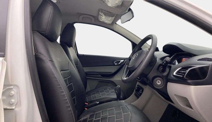 2019 Tata Tiago XZA PLUS PETROL, Petrol, Automatic, 24,820 km, Right Side Front Door Cabin
