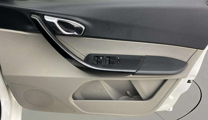 2019 Tata Tiago XZA PLUS PETROL, Petrol, Automatic, 24,820 km, Driver Side Door Panels Control