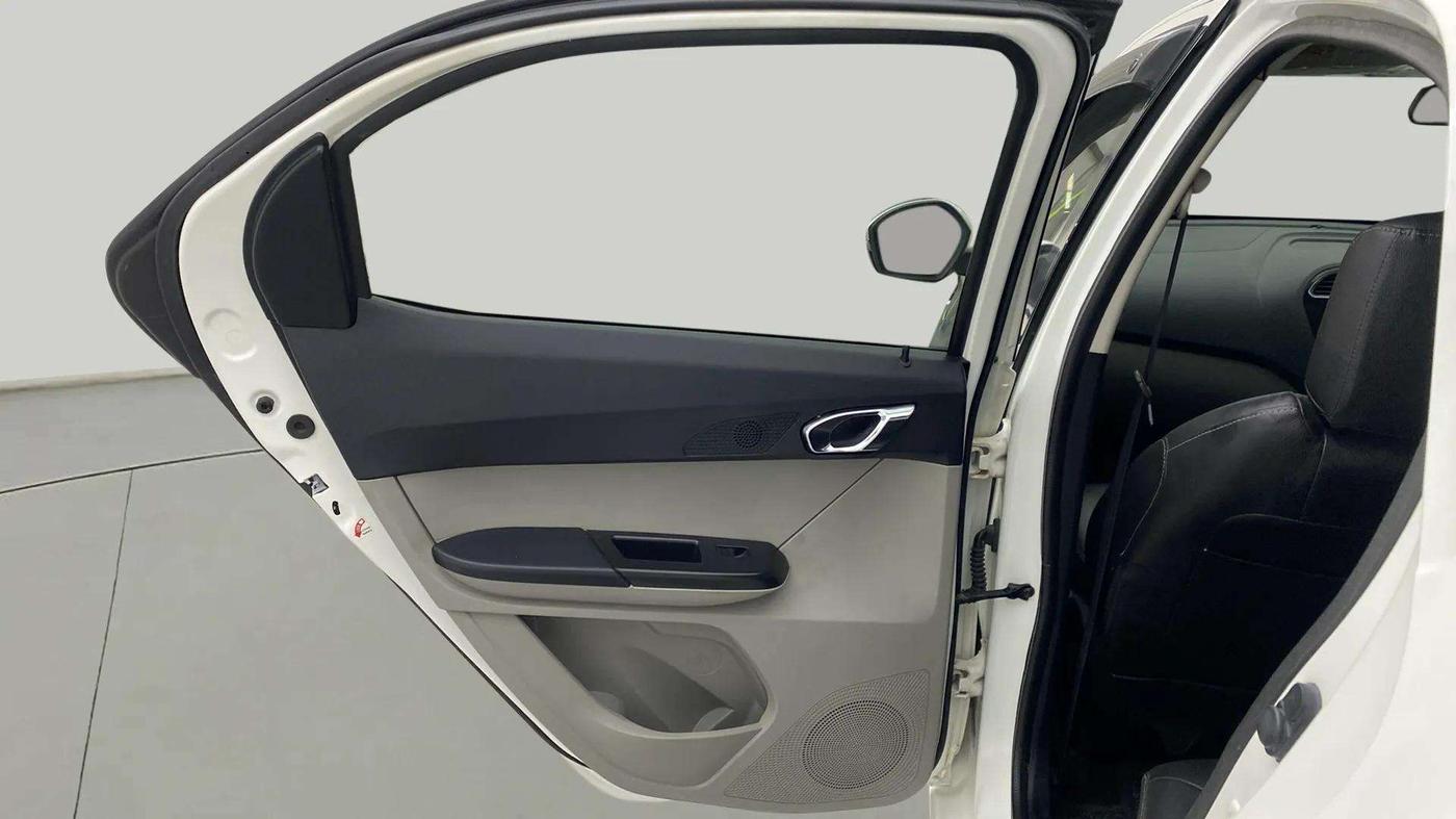 2019 Tata Tiago XZA PLUS PETROL, Petrol, Automatic, 24,820 km, LHS Rear Door