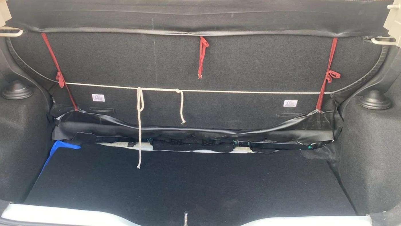 2022 Tata PUNCH ADVENTURE MT, Petrol, Manual, 30,257 km, Boot Inside