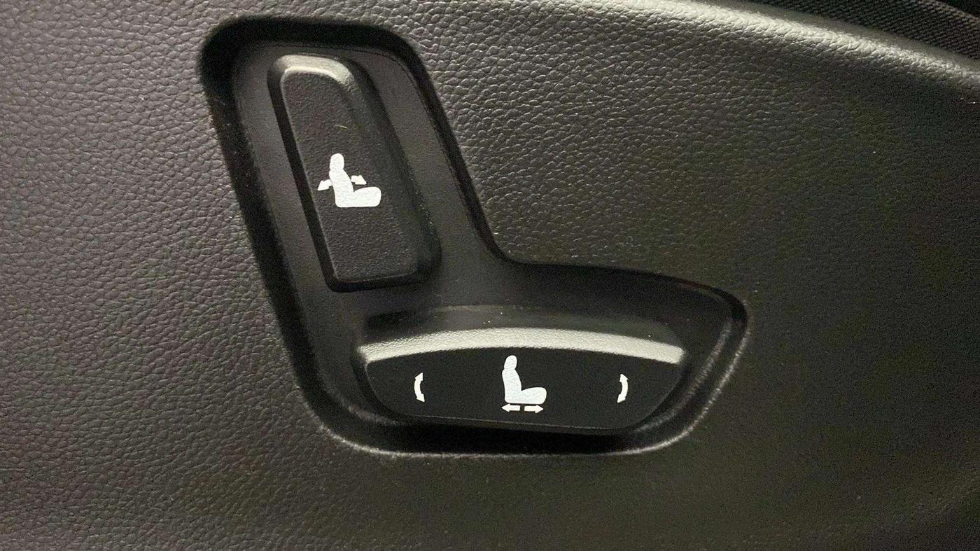 2019 MG HECTOR SHARP HYBRID 1.5 PETROL, Petrol, Manual, 47,875 km, Driver Side Adjustment Panel