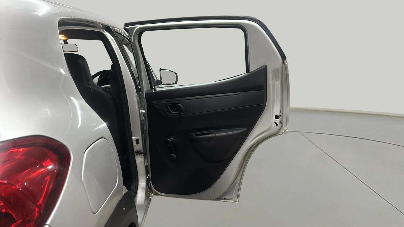 2018 Renault Kwid RXT 1.0 AMT (O), Petrol, Automatic, 38,320 km, RHS Rear Door