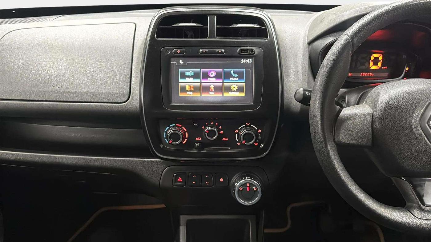 2018 Renault Kwid RXT 1.0 AMT (O), Petrol, Automatic, 38,320 km, Air Conditioner