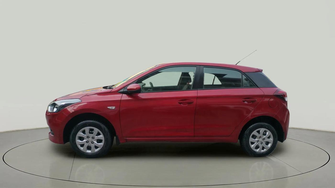 2017 Hyundai Elite i20 MAGNA EXECUTIVE 1.2, Petrol, Manual, 32,041 km, Left Side