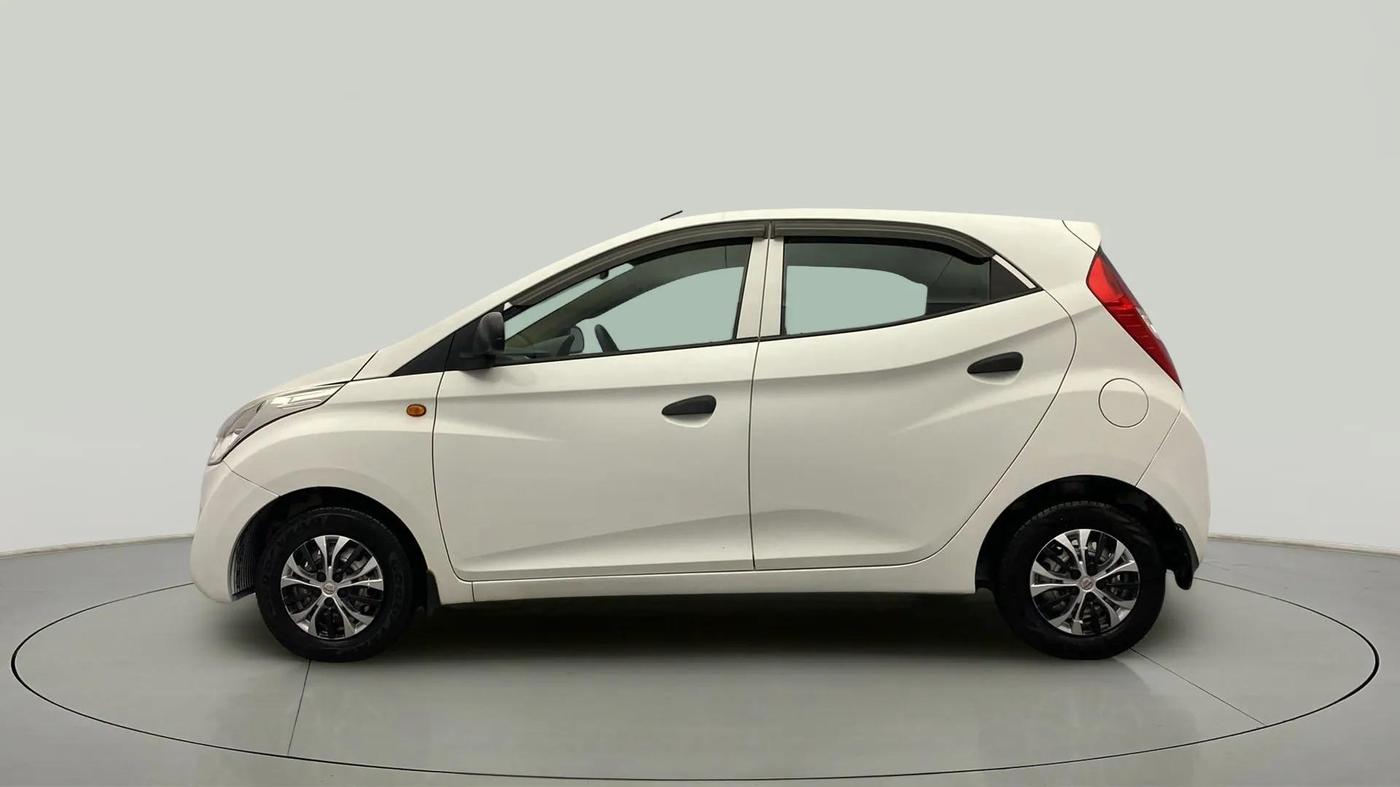 2015 Hyundai Eon ERA +, Petrol, Manual, 51,747 km, Left Side