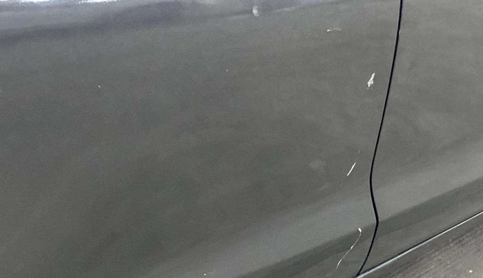 2017 Maruti Baleno DELTA PETROL 1.2, Petrol, Manual, 9,079 km, Right rear door - Minor scratches