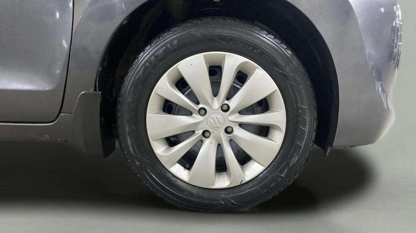 2017 Maruti Baleno DELTA PETROL 1.2, Petrol, Manual, 9,079 km, Right Front Wheel