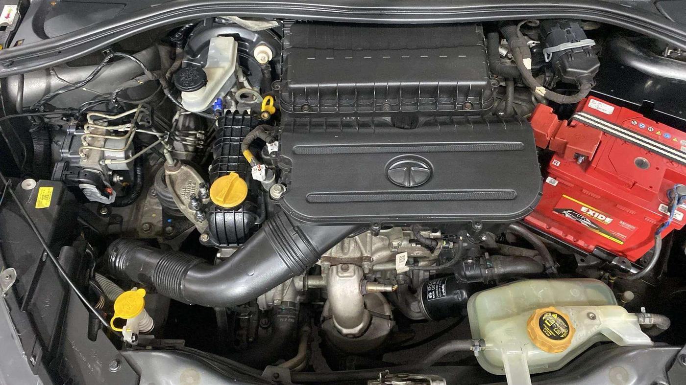 2022 Tata TIGOR XZ CNG, CNG, Manual, 70,969 km, Engine View - Right