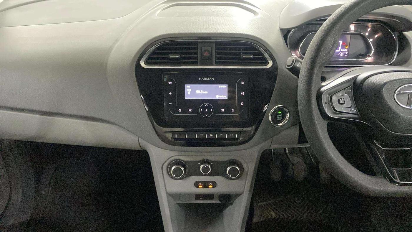 2022 Tata TIGOR XZ CNG, CNG, Manual, 70,969 km, Air Conditioner
