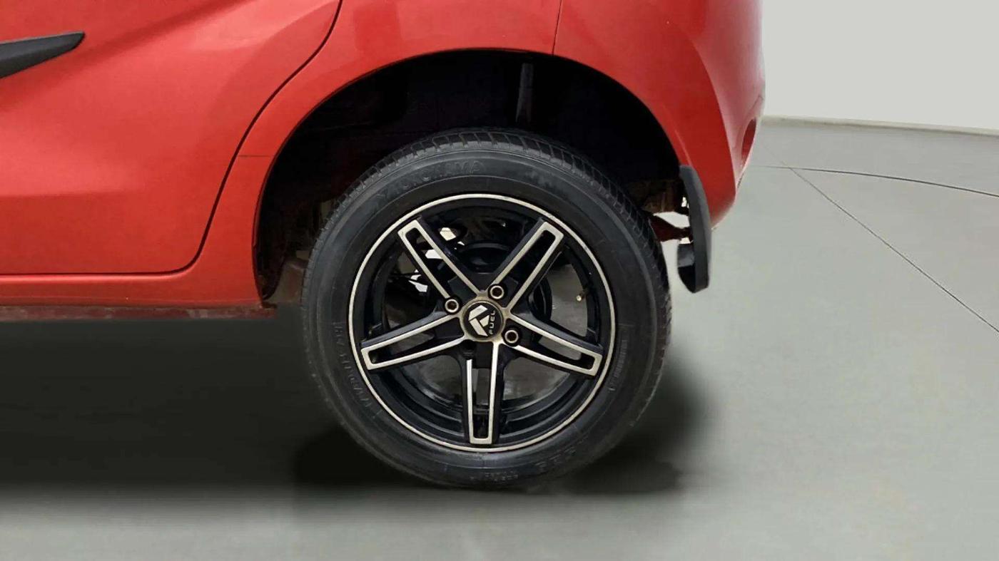2021 Datsun Redi Go A, Petrol, Manual, 38,696 km, Left Rear Wheel