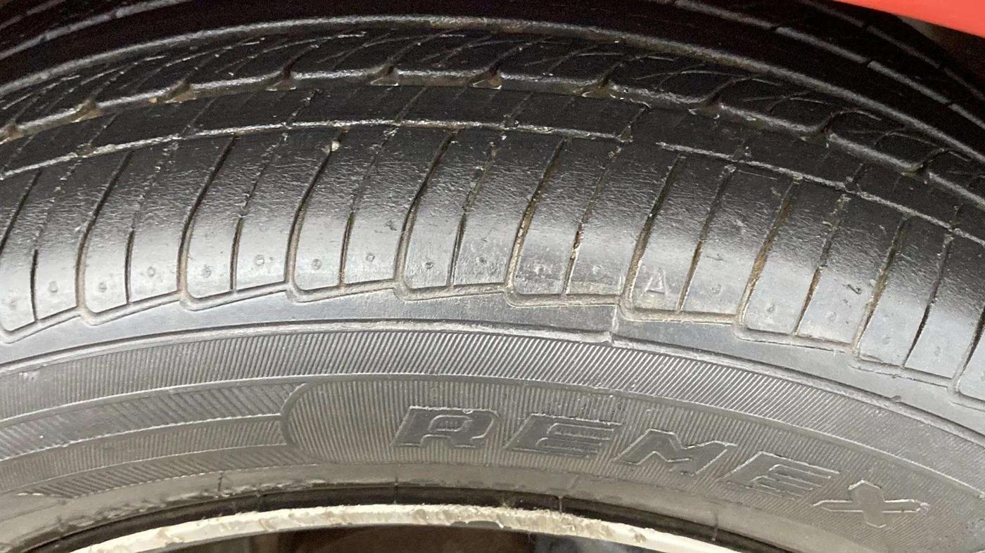 2021 Datsun Redi Go A, Petrol, Manual, 38,696 km, Right Front Tyre Tread