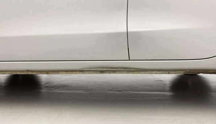 2019 Maruti New Wagon-R ZXI 1.2, Petrol, Manual, 73,299 km, Left running board - Slightly dented