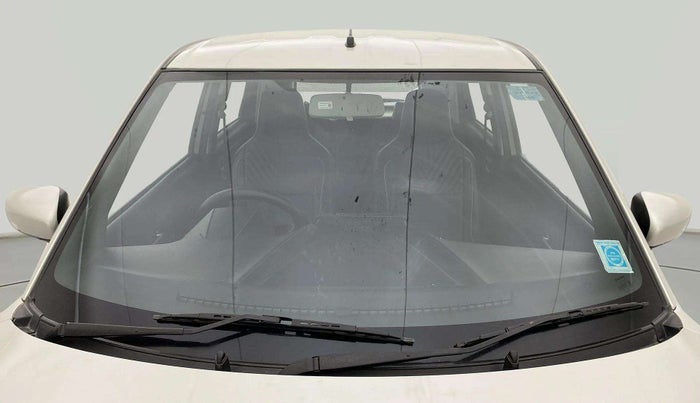2019 Maruti New Wagon-R ZXI 1.2, Petrol, Manual, 73,299 km, Front windshield - Minor spot on windshield
