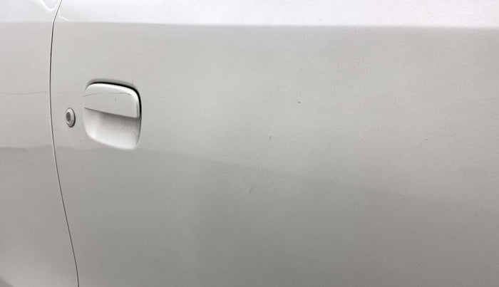 2019 Maruti New Wagon-R ZXI 1.2, Petrol, Manual, 73,299 km, Driver-side door - Slightly dented