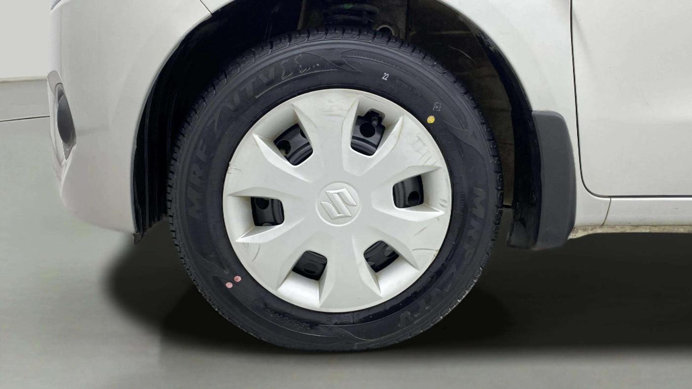 2019 Maruti New Wagon-R ZXI 1.2, Petrol, Manual, 73,299 km, Left Front Wheel