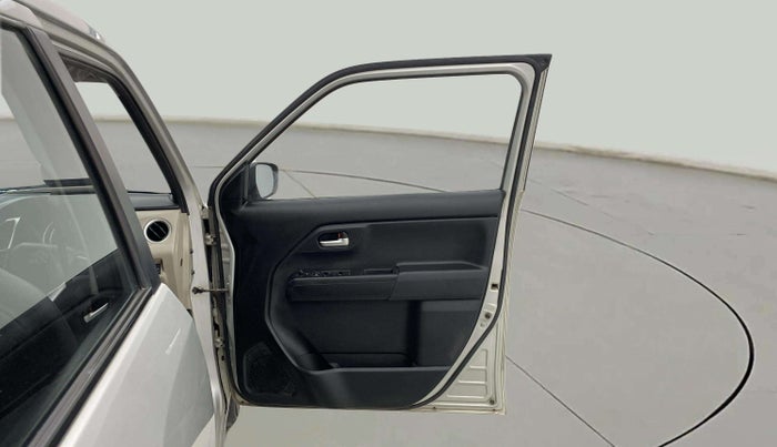 2019 Maruti New Wagon-R ZXI 1.2, Petrol, Manual, 73,299 km, RHS Front Door