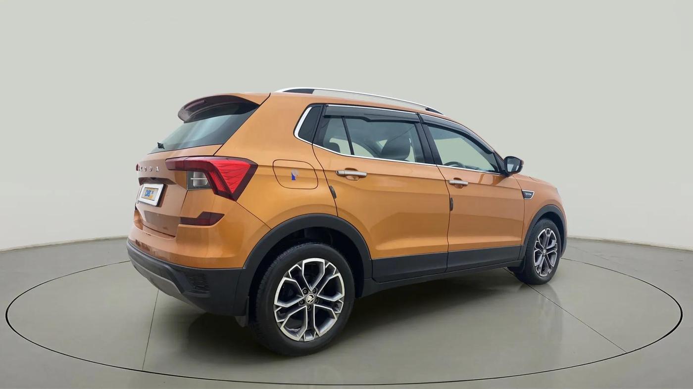 2021 Skoda KUSHAQ STYLE 1.0L TSI AT, Petrol, Automatic, 70,825 km, Right Back Diagonal