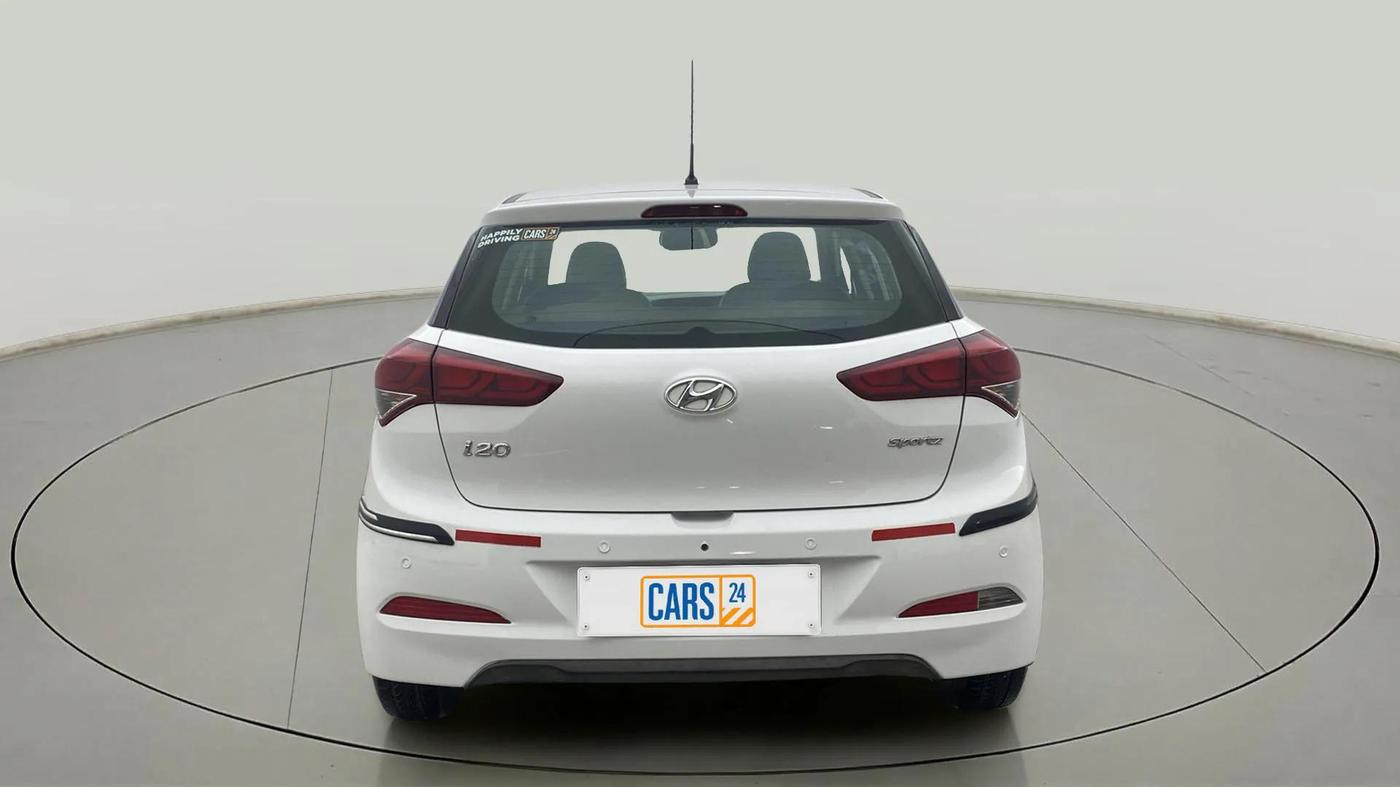 2017 Hyundai Elite i20 SPORTZ 1.2, CNG, Manual, 60,369 km, Back/Rear